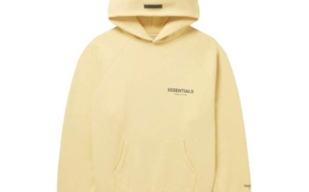 Essential Hoodies: Comfort and Style in One Piece